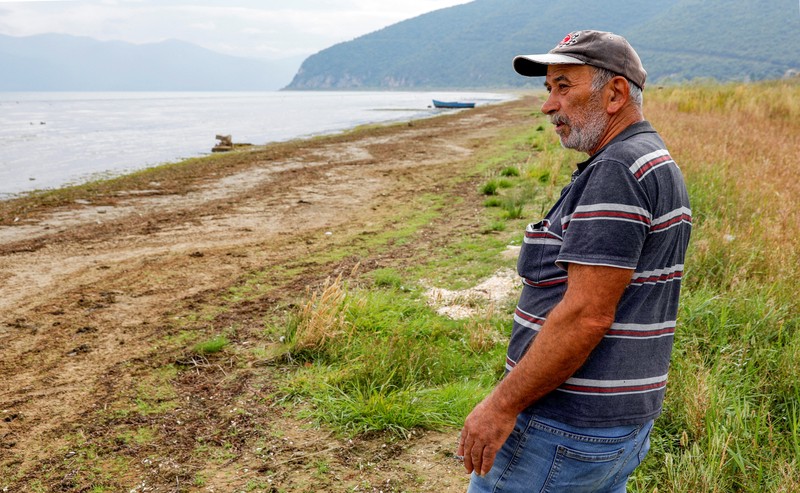 Danau Prespa yang meruipakan danau tertua di Eropa mengalami kekeringan. (REUTERS/Ognen Teofilovski)