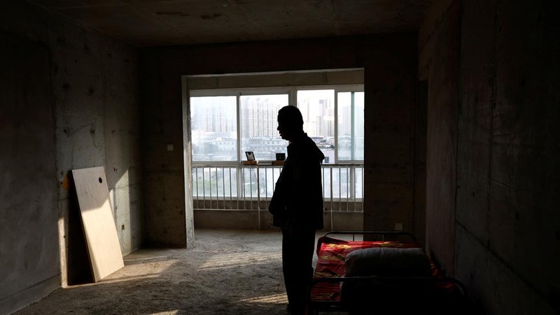 Kisah pembeli proyek apartemen mangkrak di provinsi Shaanxi, China. (REUTERS/Tingshu Wang)