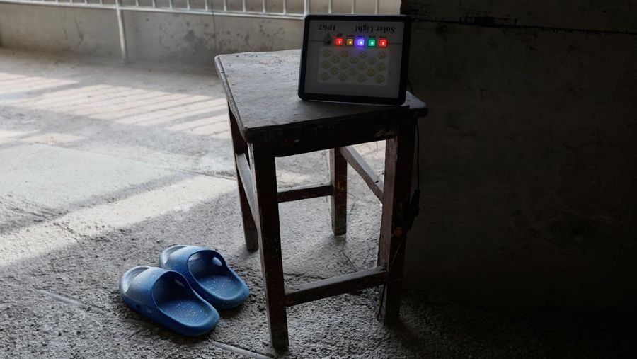 Kisah pembeli proyek apartemen mangkrak di provinsi Shaanxi, China. (REUTERS/Tingshu Wang)