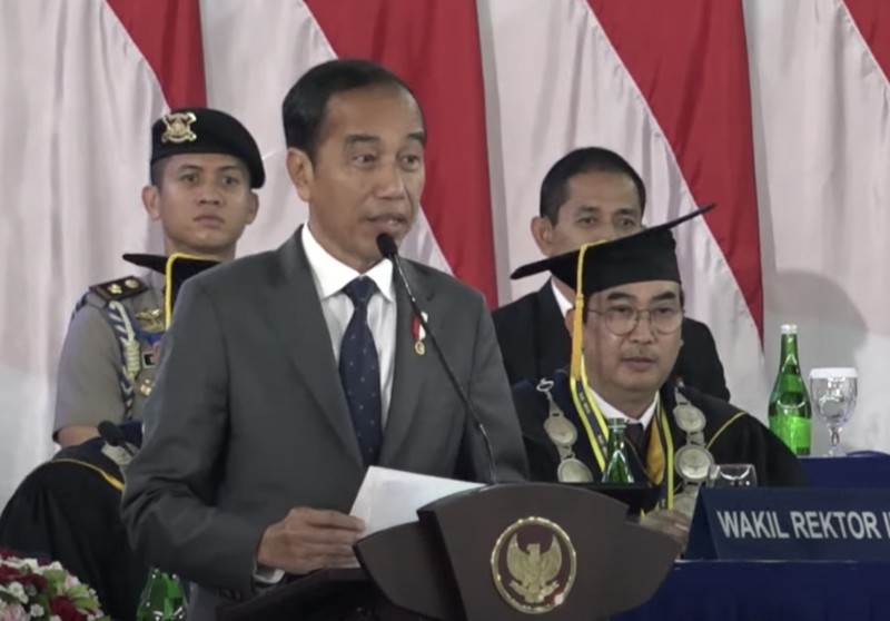 Presiden Joko Widodo menyampaikan pidati saat Dies Natalis ke-60 IPB, Bogor, 15 September 2023. (YouTube/Sekretariat Presiden)