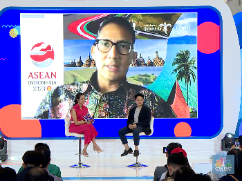 Cerita Sandiaga Pilih Baca Lapkeu Ketimbang Novel Pas SMA