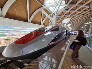 Baru! Tiket Whoosh Bisa Di-reschedule Maksimal 15 Menit Setelah Kereta Berangkat