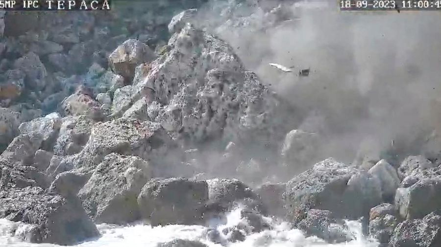 A blast is seen in the place where drone carrying explosives crashed on the Black Sea coast near the village of Tyulenovo, Bulgaria September 18, 2023 in this still image obtained from CCTV footage. Hotel Restaurant Tyulenovo/via REUTERS  THIS IMAGE HAS BEEN SUPPLIED BY A THIRD PARTY. MANDATORY CREDIT. NO RESALES. NO ARCHIVES.