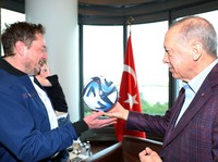 Hamas-Israel Panas Ulah Elon Musk, Bos Twitter Buka Suara