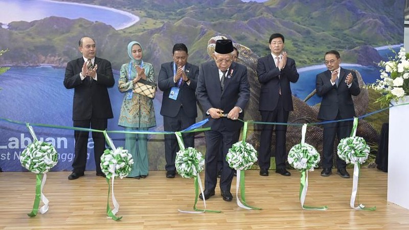 Wakil Presiden Ma'ruf Amin saat melakukan pertemuan bilateral dengan Perdana Menteri (PM) Tiongkok, Li Qiang. (Instagram @kyai_marufamin)