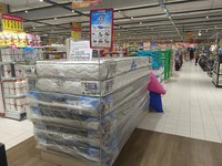 Hari ini, Kasur dan Karpet Diskon Besar-besaran di Transmart