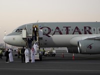 Penumpang Telanjang 3 Jam di Qatar Airways, AC Mati-Suhu 45 Derajat