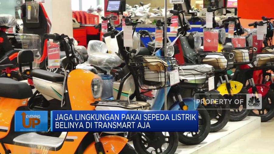 Jaga Lingkungan Pakai Sepeda Listrik Belinya di Transmart Aja