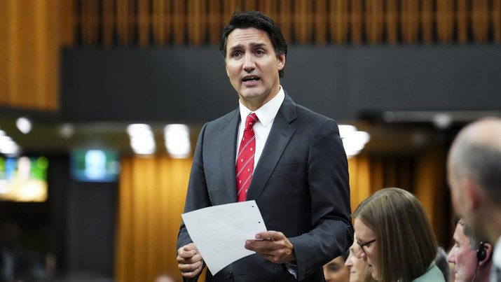 Perdana Menteri Justin Trudeau menjawab pertanyaan selama periode pertanyaan di House of Commons di Parliament Hill di Ottawa, Ontario, pada Senin, 18 September 2023. (Sean Kilpatrick/The Canadian Press via AP)