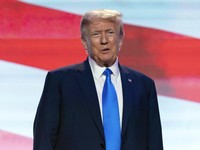 Donald Trump Makin Miskin Gegara Pesaing Twitter