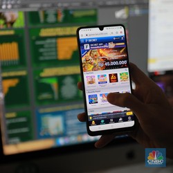 Belajar dari Wulan Guritno, Ini Beda Game dan Judi Online