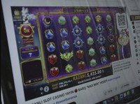 Bikin Rugi Rp27 T, Himbara Siap Blokir Rekening Judi Online