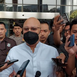 Sumber Kekayaan Irwan Mussry, dari Jam Mewah sampai Kosmetik