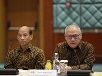 Erick Tunjuk Agus Martowardojo Jadi Komisaris Utama PLN