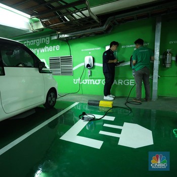 Penampakan Tempat Ngecas Mobil Listrik di Gedung-Gedung DKI