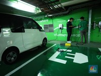 Penampakan Tempat Ngecas Mobil Listrik di Gedung-Gedung DKI