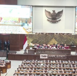 Tok! DPR Sahkan Revisi UU ASN, Gimana Nasib Honorer?