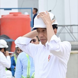 Jokowi: Aturan Google-FB Bayar Berita Sedikit Lagi Selesai