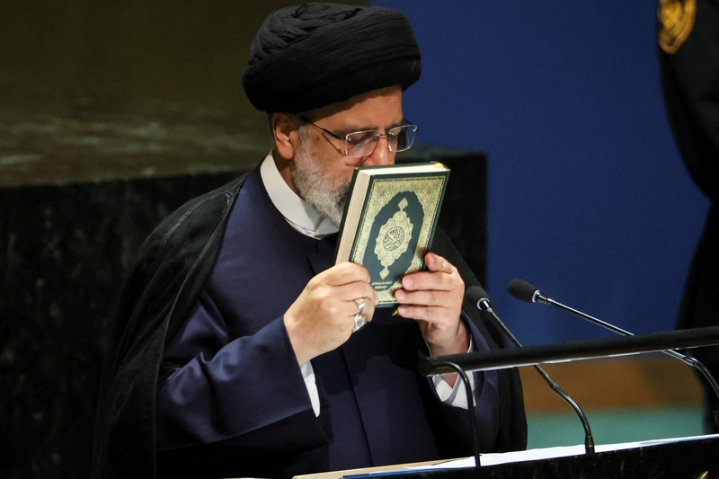 UN-ASSEMBLY/ Iran's President Ebrahim Raisi arrives to address the 78th Session of the U.N. General Assembly in New York City, U.S., September 19, 2023. REUTERS/Mike Segar
