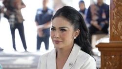 Video: Duka Kris Dayanti atas Meninggalnya Titiek Puspa
