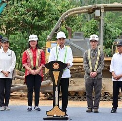 Pedagang Pasar Anjlok! Jokowi Siapkan Aturan Jualan di Medsos