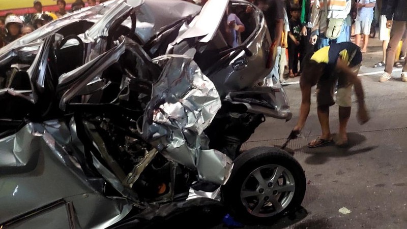 Kecelakaan di lampu merah exit tol Bawen, Semarang, Sabtu (23/9/2023). (Afzal Nur Iman/detikJateng)