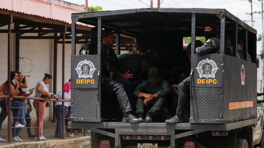 Kondisi penjara mewah Aragua yang hancur di Tocoron, Venezuela, Sabtu (23/9/2023). (REUTERS/Leonardo Fernandez Viloria)