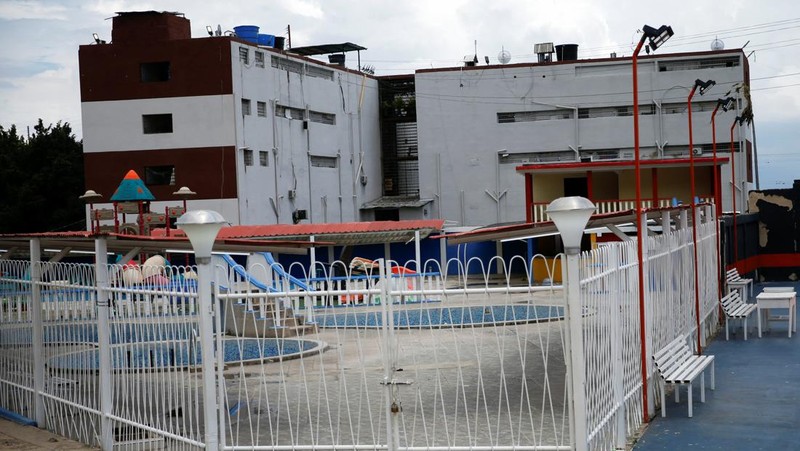 Kondisi penjara mewah Aragua yang hancur di Tocoron, Venezuela, Sabtu (23/9/2023). (REUTERS/Leonardo Fernandez Viloria)