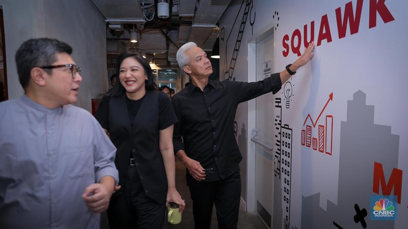 Bakal Calon Presiden (Bacapres), Ganjar Pranowo berkunjung ke Gedung Trans Media Tendean, Jakarta, Senin (25/9/2023). (CNBC Indonesia/Faisal Rahman)