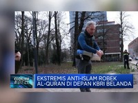 Ekstremis Anti-Islam Robek Al-Qur'an di Depan KBRI Belanda