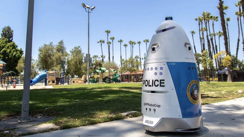 NYPD Meluncurkan Layanan Robot Keamanan Knightscope di Kereta Bawah Tanah Manhattan. (AP/Business Wire)
