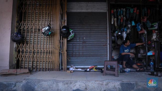 Pasar Taman Puring Sepi Bak Kuburan, Pembeli Kabur-Nasib Pedagang Gini