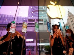 Perusahaan Warren Buffett Lego 10 Juta Sahamnya di Apple