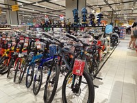 Penampakan Sepeda Diskon di Transmart Dijual Rp800 Ribuan
