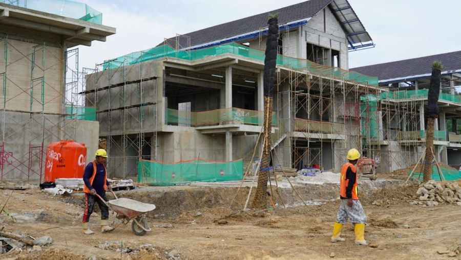 Kementerian PUPR, melalui Direktorat Jenderal Perumahan, mempercepat pembangunan 36 Rumah Tapak Jabatan Menteri di Kawasan Inti Pusat Pemerintahan (KIPP) IKN. (Dok. Kementerian PUPR)