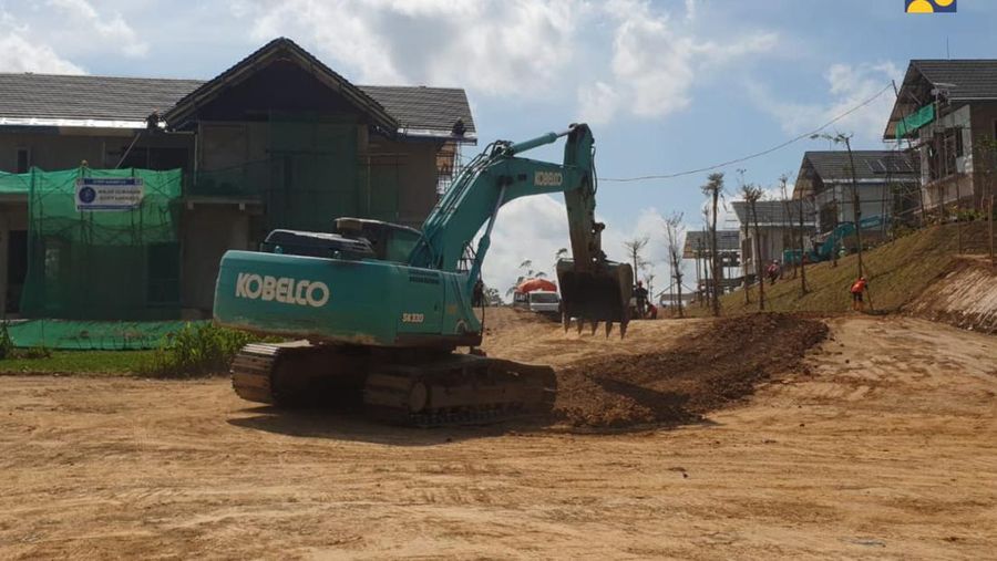 Kementerian PUPR, melalui Direktorat Jenderal Perumahan, mempercepat pembangunan 36 Rumah Tapak Jabatan Menteri di Kawasan Inti Pusat Pemerintahan (KIPP) IKN. (Dok. Kementerian PUPR)
