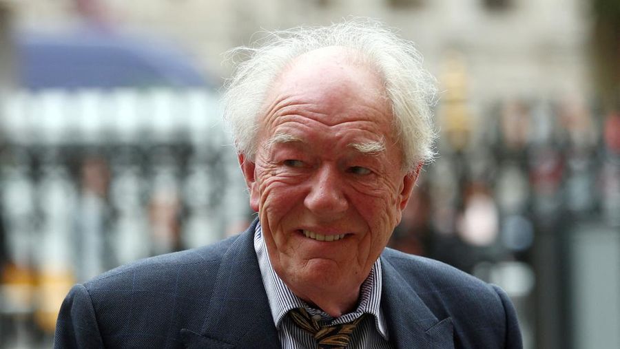 Aktor Michael Gambon tiba di pemutaran perdana dunia 