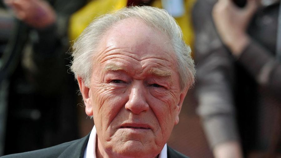 Aktor Michael Gambon tiba di pemutaran perdana dunia 