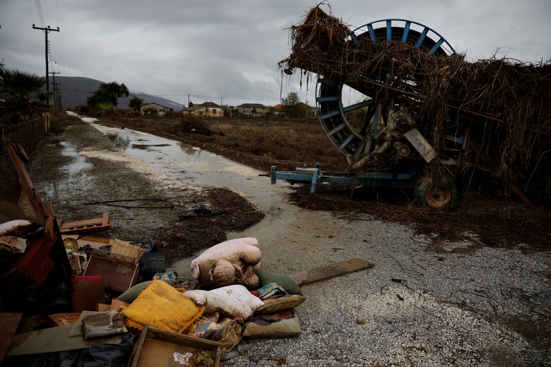 Banjir kembali melanda Yunani tengah untuk kedua kalinya dalam bulan ini. Kota Volos menjadi kota yang paling terdampak banjir. (REUTERS/STAMOS PROUSALIS) Banjir kembali melanda Yunani tengah untuk kedua kalinya dalam bulan ini. Kota Volos menjadi kota yang paling terdampak banjir. (REUTERS/STAMOS PROUSALIS)