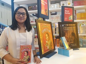 Ratih Kumala Ceritakan Inspirasi Nama Jeng Yah dalam Gadis Kretek
