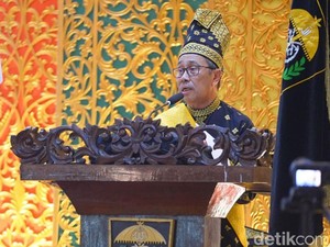 Mantan Gubernur Syamsuar Siap Maju di Pilgub Riau 2024