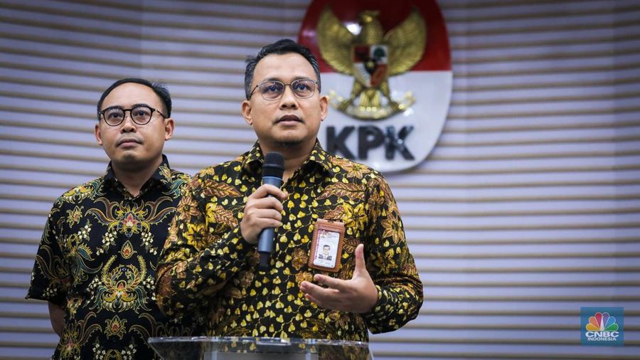Juru Bicara KPK, Ali Fikri memberikan keterangan saat konferensi pers di gedung Merah Putih, KPK, Jakarta, Jumat (29/9/2023). (²©²ÊÍøÕ¾/Faisal Rahman)