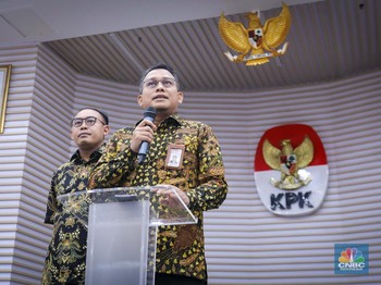 Geledah Mentan Syahrul Yasin Limpo, Temukan Rupiah & Dolar