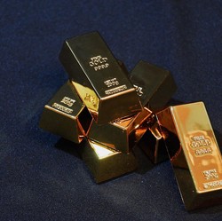 Pemilik Emas Silahkan Berpesta, Harganya Capai All Time High