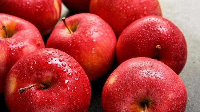 Studi: 12 Buah dan Sayuran Ini Mengandung Pestisida Paling Tinggi