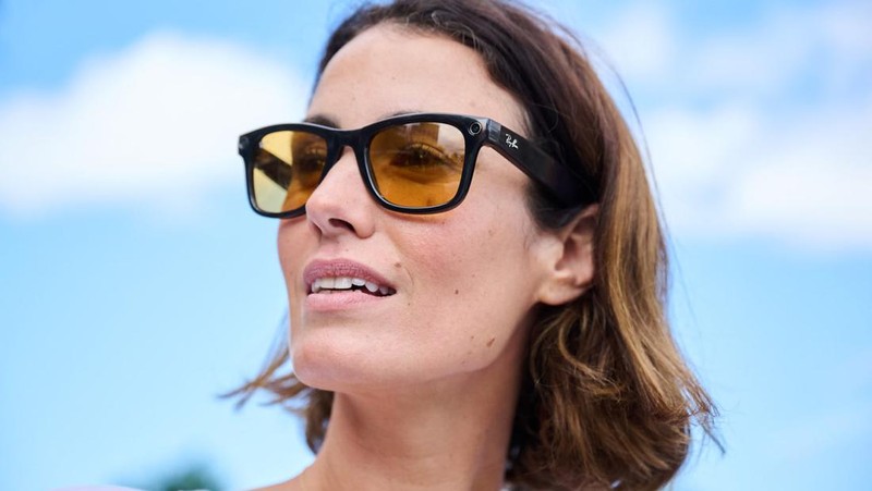 Kacamata Ray-Ban Meta. (Facebook @zuck)