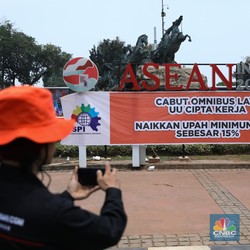 Bocoran Bos Pengusaha Jakarta UMP 2024 Pasti Naik, Berapa?
