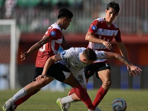 Liga 1: Meski Madura United Pernah Bantai Borneo FC, Koko Ari Tetap Waspada