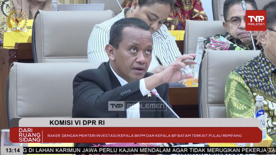 Menteri Investasi/Kepala Badan Koordinasi Penanaman Modal Bahlil Lahadalia saat Rapat kerja dengan Komisi VI DPR RI. (Tangkapan Layar Youtube DPR RI)