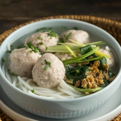 Jangan Minum Teh Setelah Makan Bakso, Ini Penjelasan Ahli